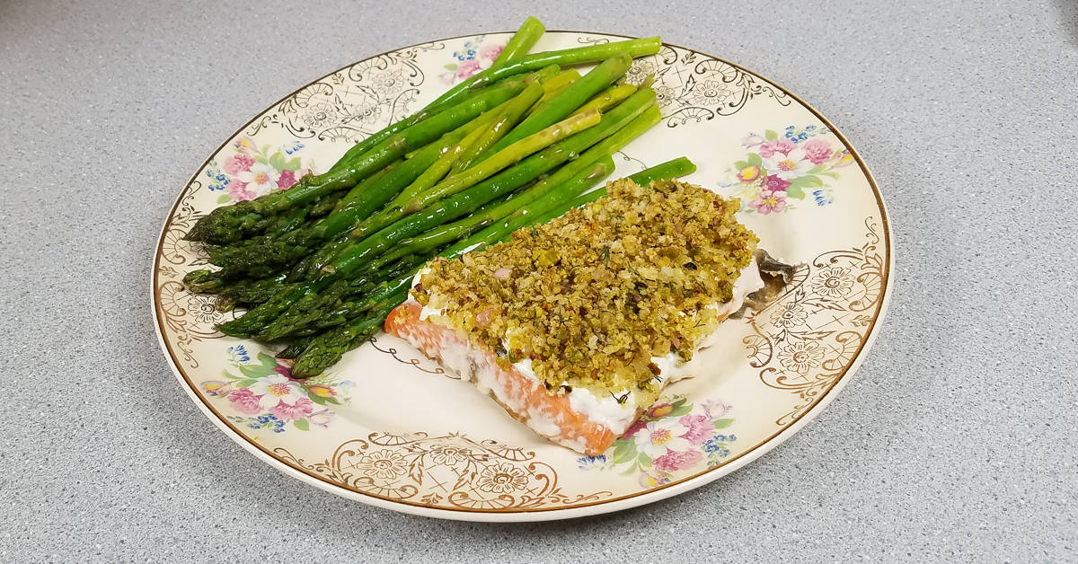Salmon with Pistachio and Horseradish Crust plated with asparagus
