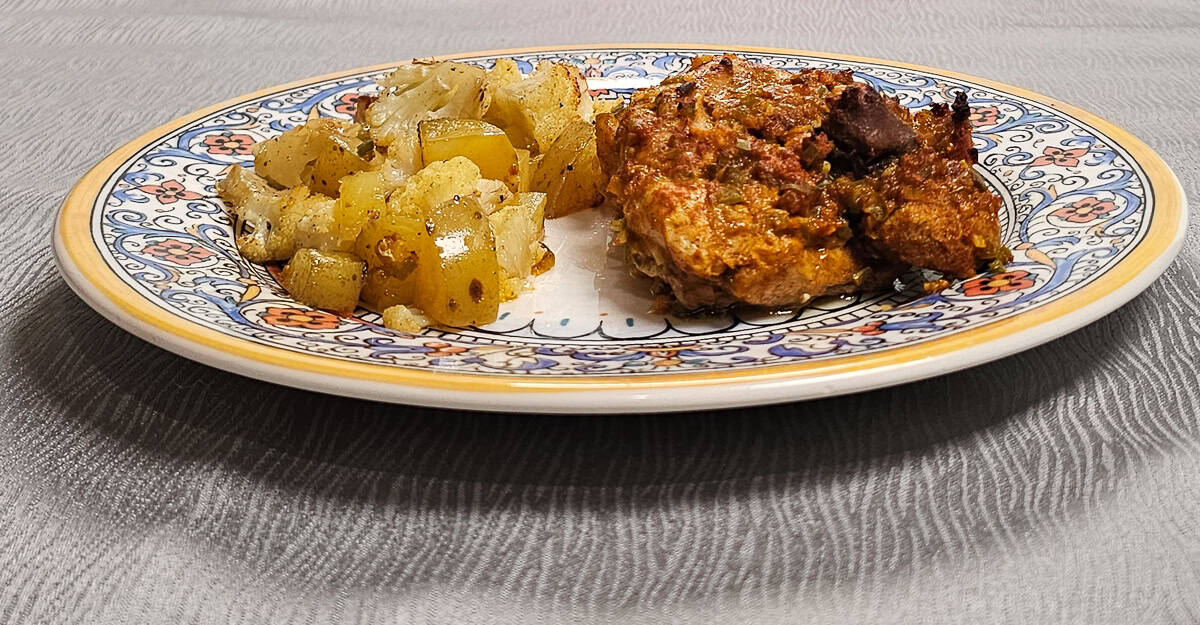 Sheet Pan Chicken Vindaloo checkin and veg plated 1