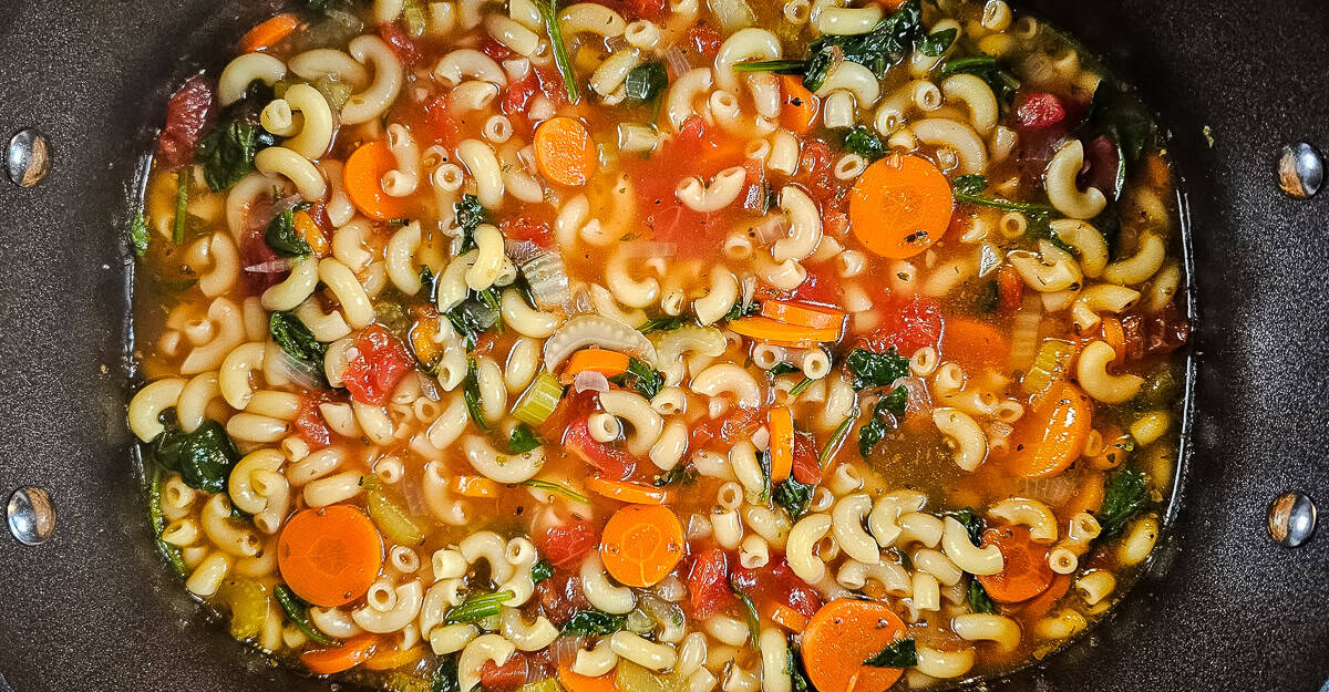 Ninja PossibleCooker Minestrone Soup spinach added to the pot