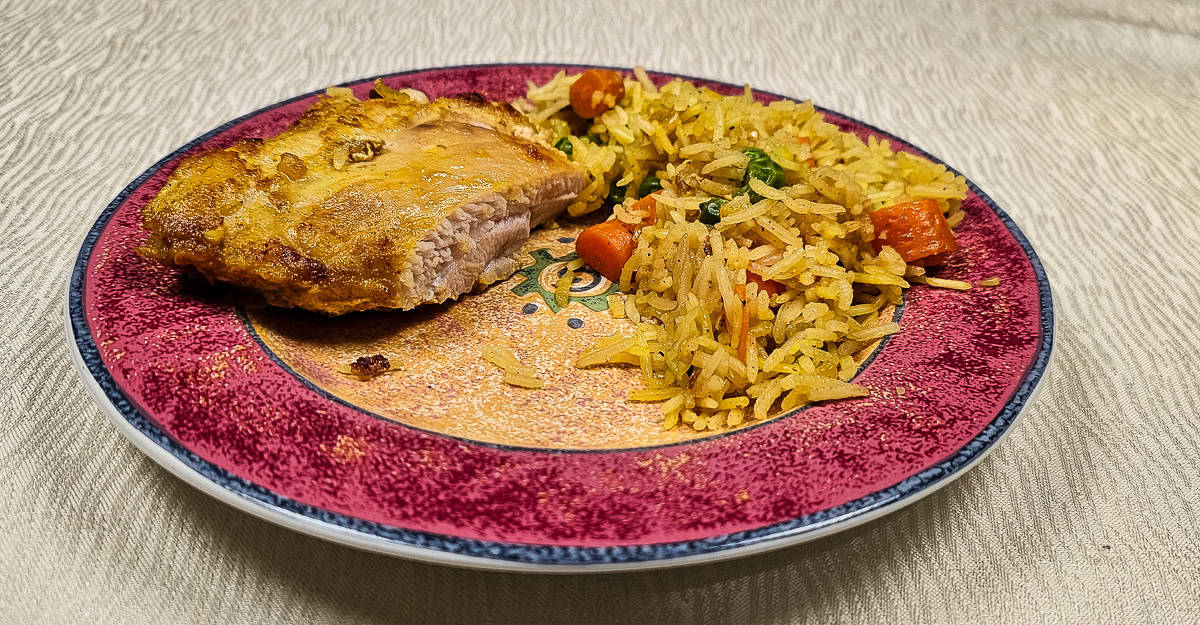 One Pot Chicken and Turmeric Rice plated 2